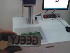 һW鲻P䓴׼˙Cṩ**IļgO