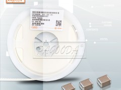 NƬ늬F؛ 0805 10UF
